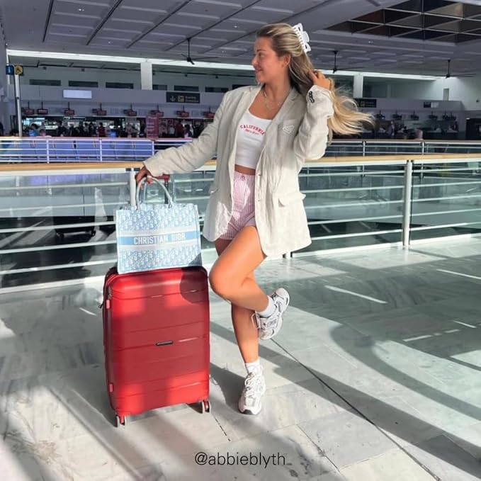 it luggage Momentous German Red Large-28 inches Expandable Polypropylene Hardsided with TSA Lock & Wet Pouch Inside 8 Wheel Trolley Bag