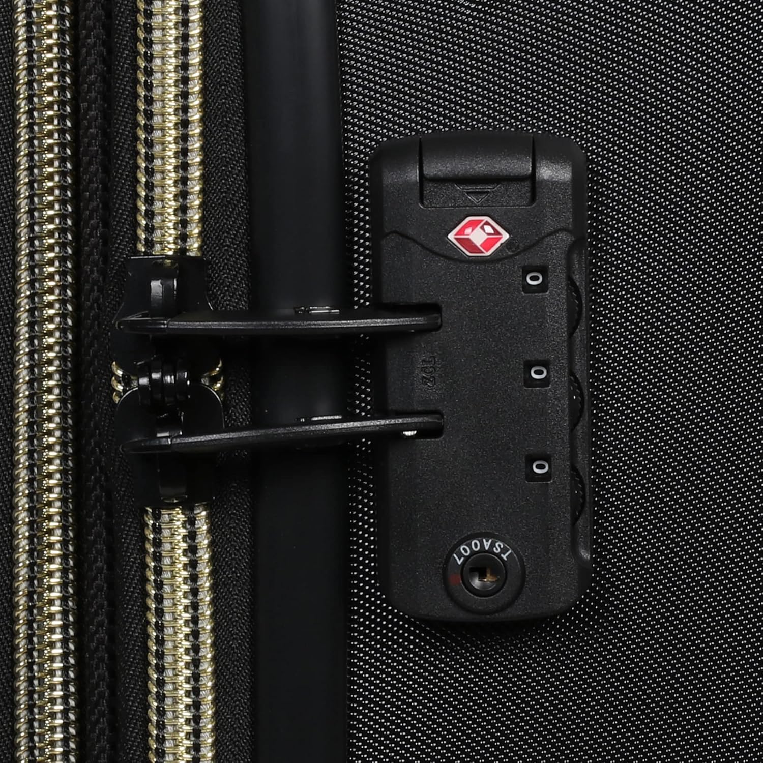 it luggage Skulls II-Black with Gold Highlights Expandable Hardsided with TSA Lock & Wet Pouch Inside 8 Wheel Trolley Bag (LM)