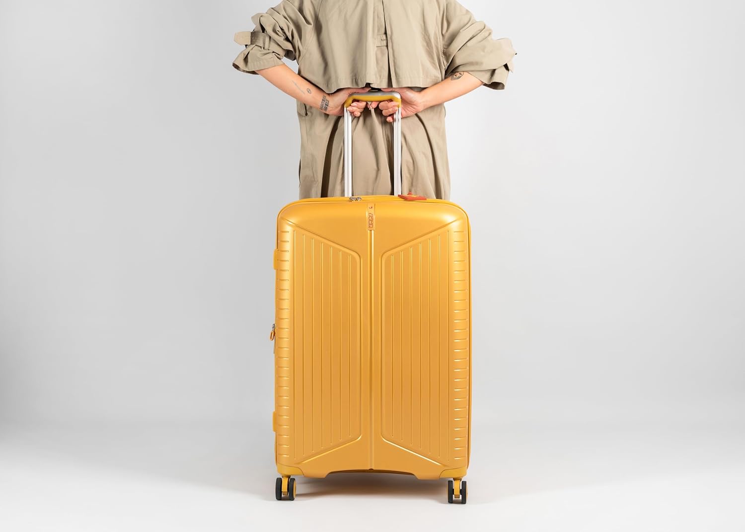 EVAE EV20 Metallic Yellow-Cabin-55cm Expandable Hardsided 8 Wheel Luggage with TSA Lock, Shoe Pouch, Wet Pouch, Laundry Bag and Silicone Name tag
